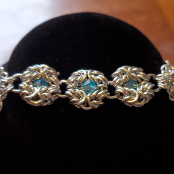 Handmade Chainmaille Bracelet - Picture 2 of 4